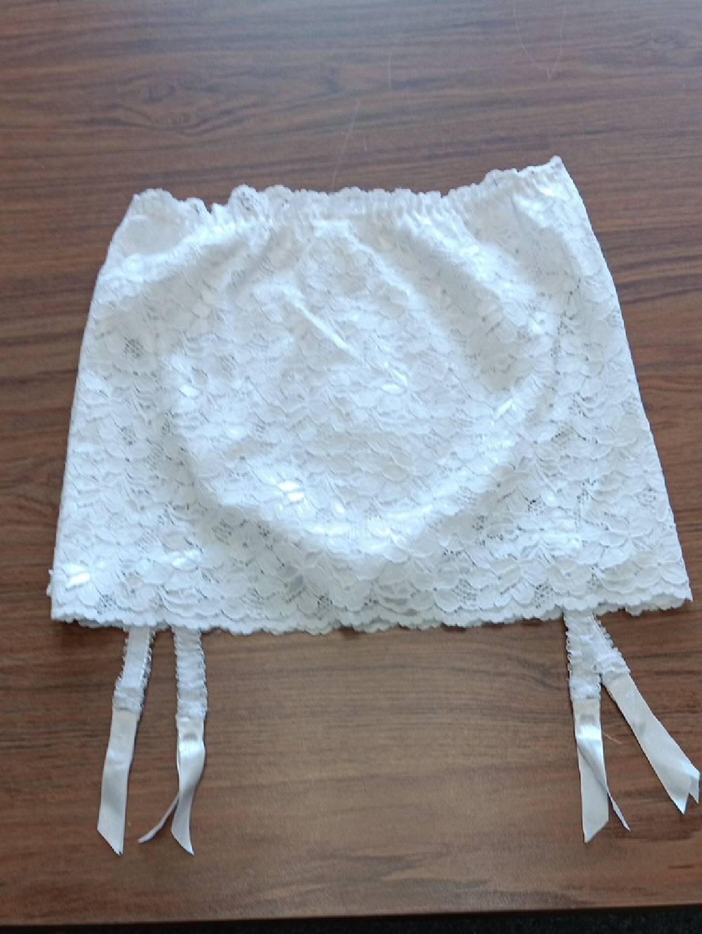 Rare White Lace Gartered Half Slip/ Panties Sewn In By Crown-ette. 96% Nylon.